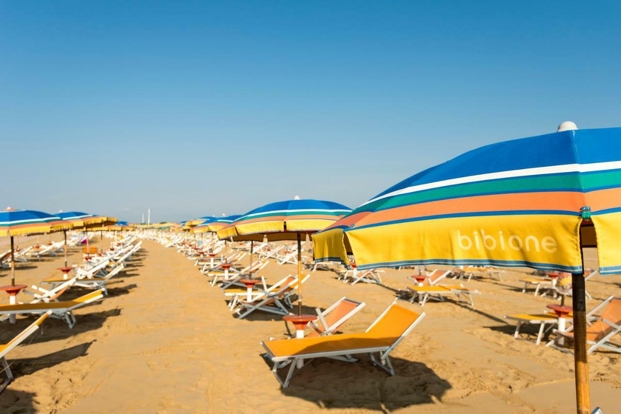 ביביונה Hotel Adriatico מראה חיצוני תמונה